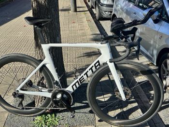 Used Metta Carbon Profile 55 Rims 2025 bike — image 9 of 9