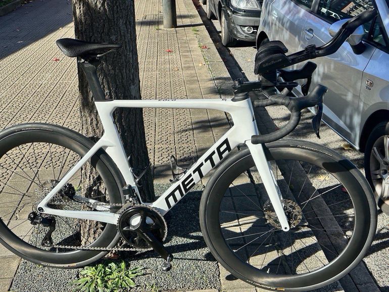 Used Metta Carbon Profile 55 Rims 2025 bike — image 9 of 9
