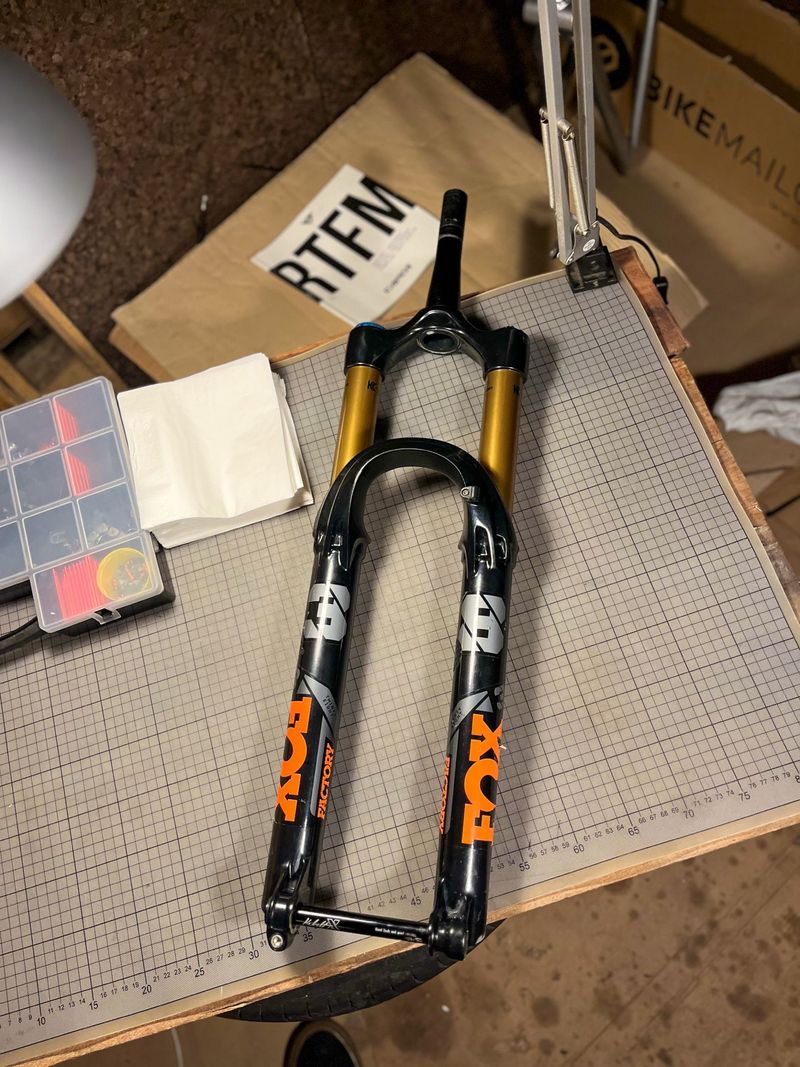 Used Fox 38 Grip2 170mm 2024 Fork