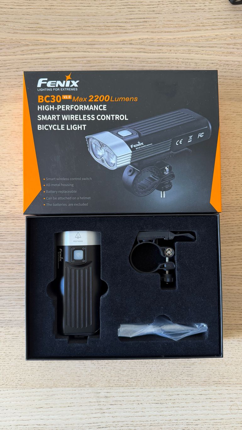Used Fenix BC30 V2.0 Bike Light bike — image 5 of 5