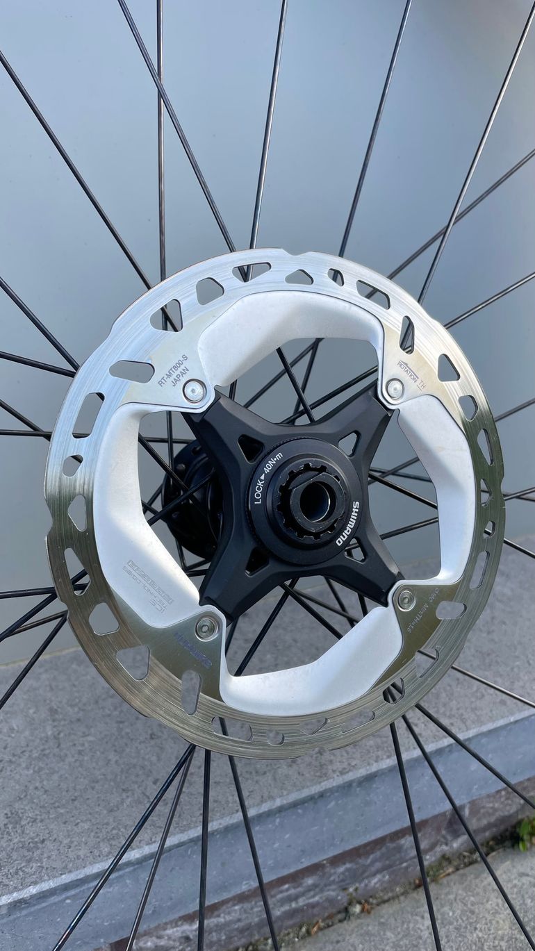 Used Shimano Disc Wheelset Aluminium with Ultegra Discs and 105 Cassette 2023 bike — image 5 of 6