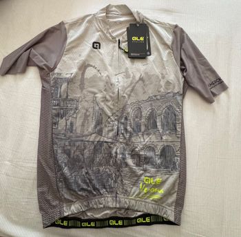 Used Ale cycling Granfondo Verona bike — image 1 of 5
