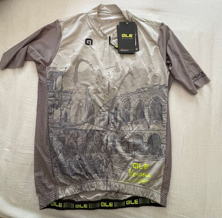 Used Ale cycling Granfondo Verona bike — image 1 of 5