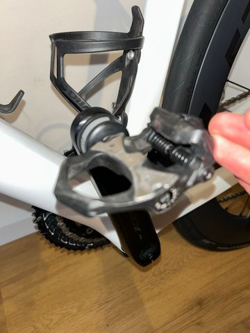 Used Canyon Ultimate CF 7 2025 bike — image 6 of 9
