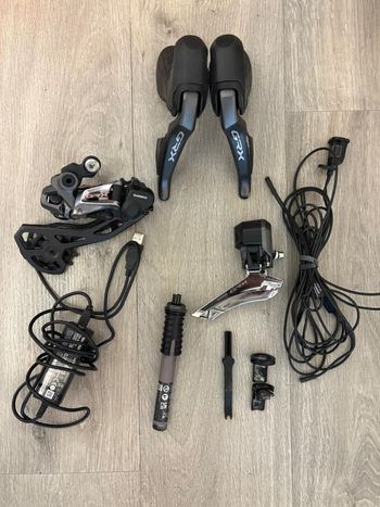 Shimano, GRX Di2 RX815 11-speed Electronic Groupset