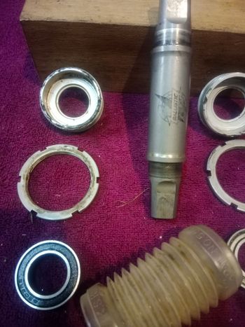Used Movimento centrale Ballistic in titanio passo inglese bike — image 9 of 10