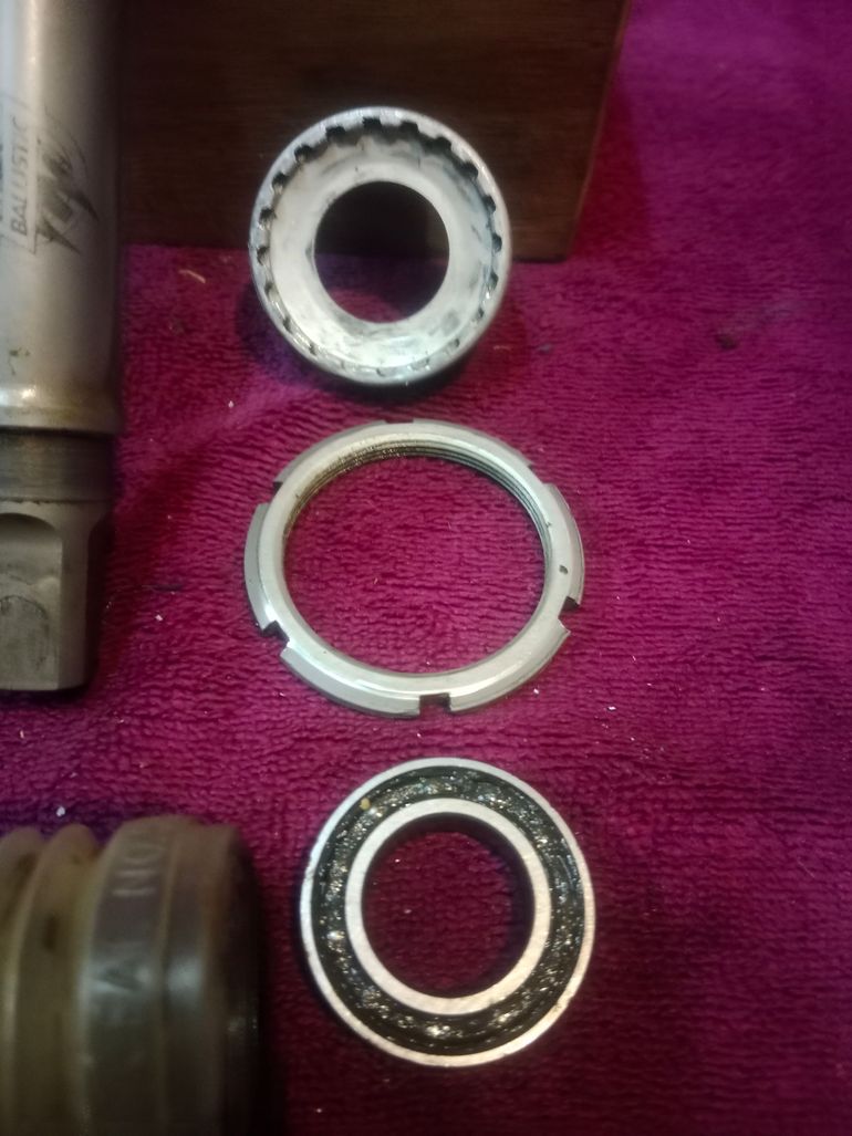 Used Movimento centrale Ballistic in titanio passo inglese bike — image 7 of 10