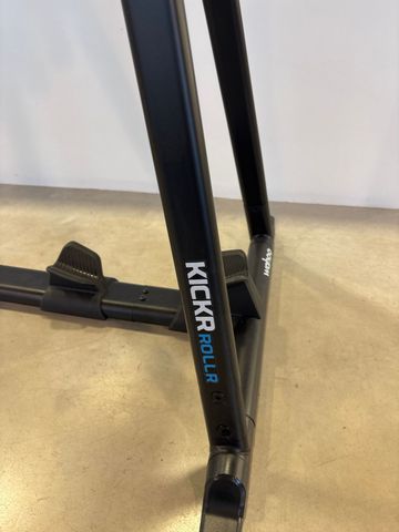 Tweedehands Wahoo KICKR ROLLR 2024 bike — afbeelding 2 van 2