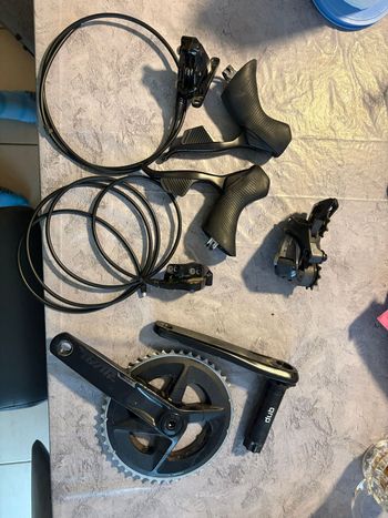 Sram, Rival AXS Groupset