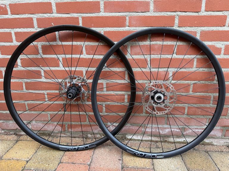 Used maddux RD20 wheelset / almost not used/Shimano Body/28” 2023 bike — image 1 of 7