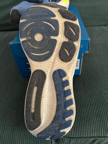 Used Brooks Glycerin 21 bike — image 3 of 4