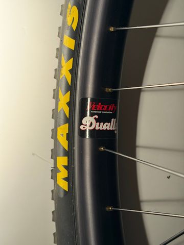 Brugt Chris King Boost Thru Axle 27.5 bike — billede 4 af 16