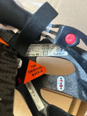 Used ABUS ZW Helmet 2017 bike — image 2 of 6