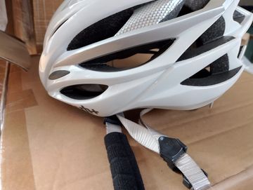 Used ABUS ZW Helmet 2017 bike — image 4 of 6