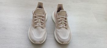 Adidas, Chaussures de running