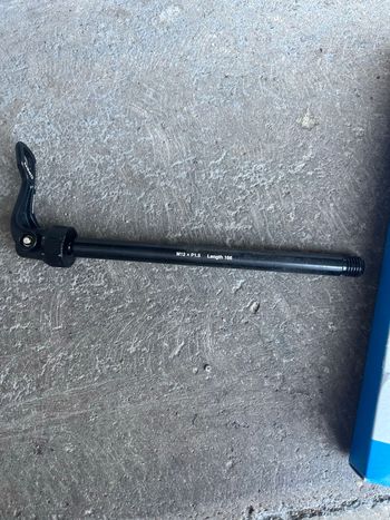 Used Shimano E-THRU Rear Axle 12x142mm 2018 bike — image 2 of 2
