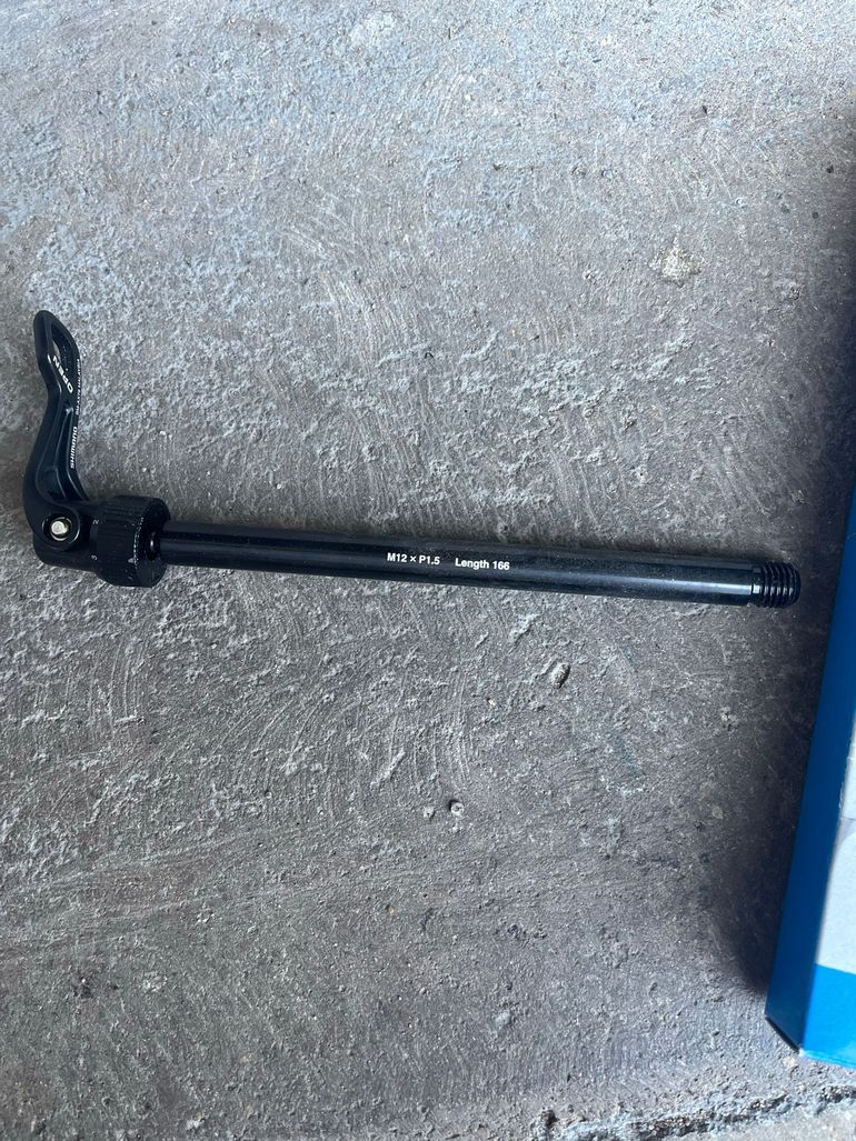 Used Shimano E-THRU Rear Axle 12x142mm 2018 bike — image 2 of 2