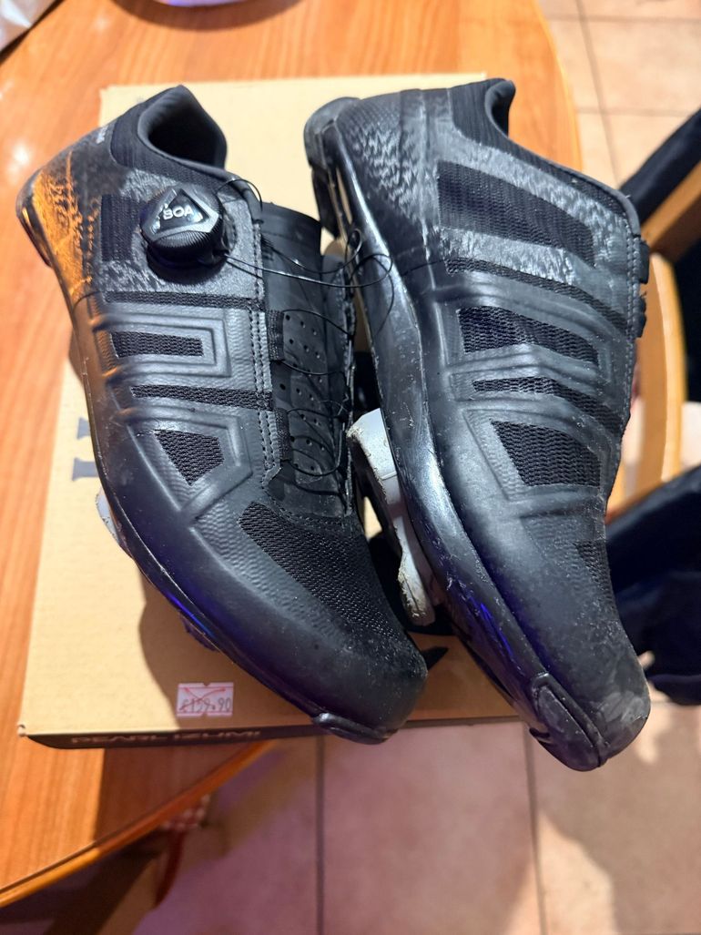 Used Pearl Izumi Scarpe Bdc 2025 bike — image 3 of 5