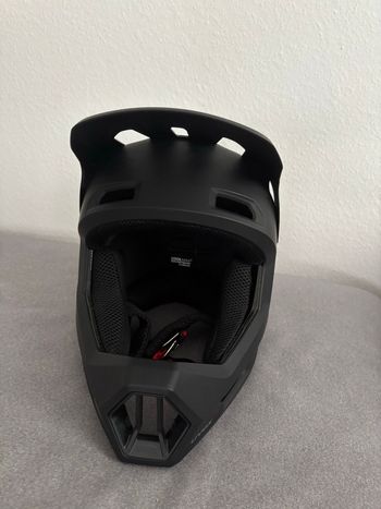Uvex, Ravage Full Face MTB Helmet