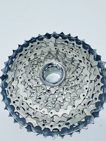 Used Shimano SLX bike — image 5 of 6