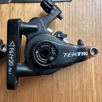 Used Tektro Bremssättel C550 + Beläge 2023 bike — image 3 of 4