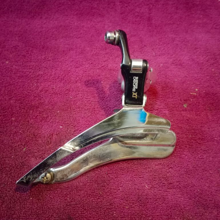 Used Deragliatore anteriore Shimano Deore XT FD-M732 bike — image 1 of 6