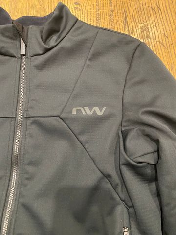 Northwave Giacca Donna Taglia L 2024 bike usato — immagine 3 di 9