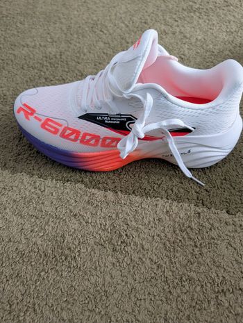 Used Joma R.6000 Running Shoes bike — image 4 of 6
