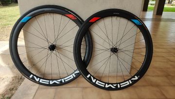 Brugt Newmen Advanced SL R.38 Carbon Wheelset tubeless 2020 Wheels