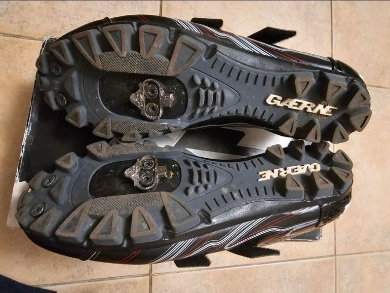 Used Gaerne MTB Shoes 2010 bike — image 8 of 11