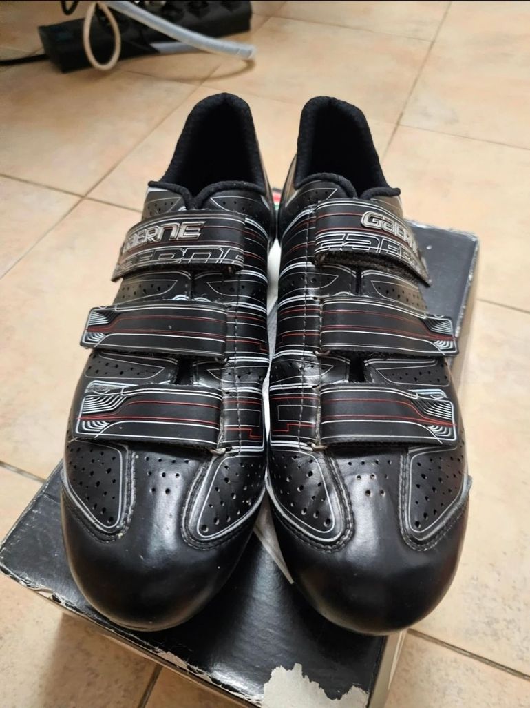Used Gaerne MTB Shoes 2010 bike — image 2 of 11