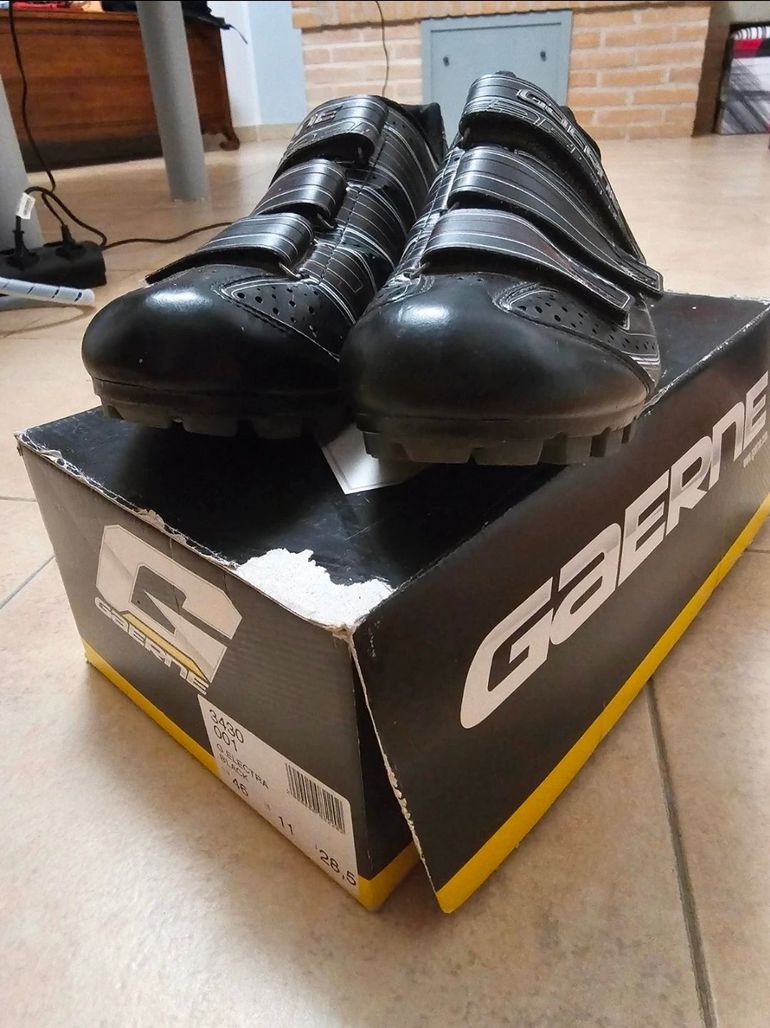 Used Gaerne MTB Shoes 2010 bike — image 5 of 11