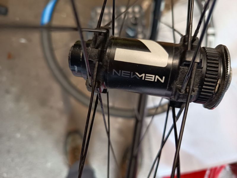 Newmen Revolution R32 bike d'occasion — image 3 sur 5