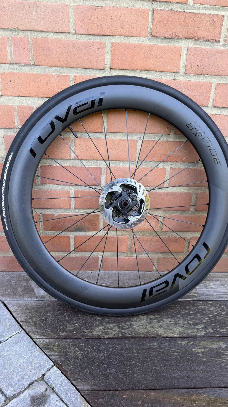 Used Roval CLX II Rapide 2024 bike — image 4 of 6