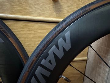 Brugt Mavic Cosmic SL 65 Disc 23mm 2024 bike — billede 2 af 6