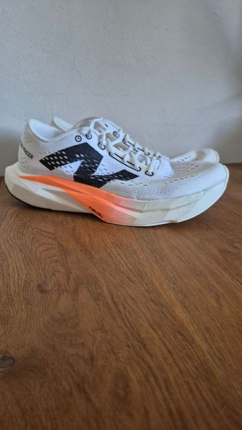 New Balance, FuelCell SuperComp Pacer v2