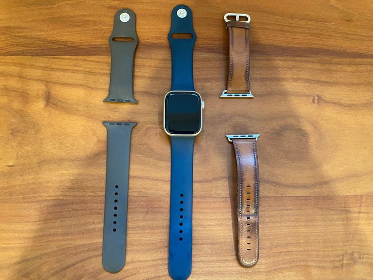 Used apple Watch Series 7 GPS 45mm 2021 bike — image 1 of 4