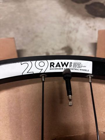 Rockrider XC 100 Paire de roues 29” Tubeless Ready / Boost 2023 Wheels usato