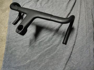 Brugt Canyon Aero Cockpit 2025 bike — billede 1 af 6