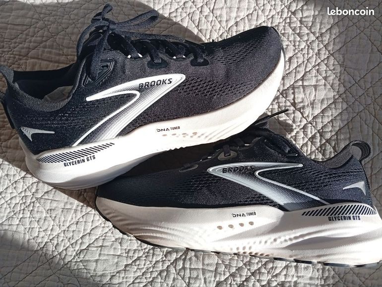 Used Brooks GTS Glycerin 22 bike — image 3 of 8