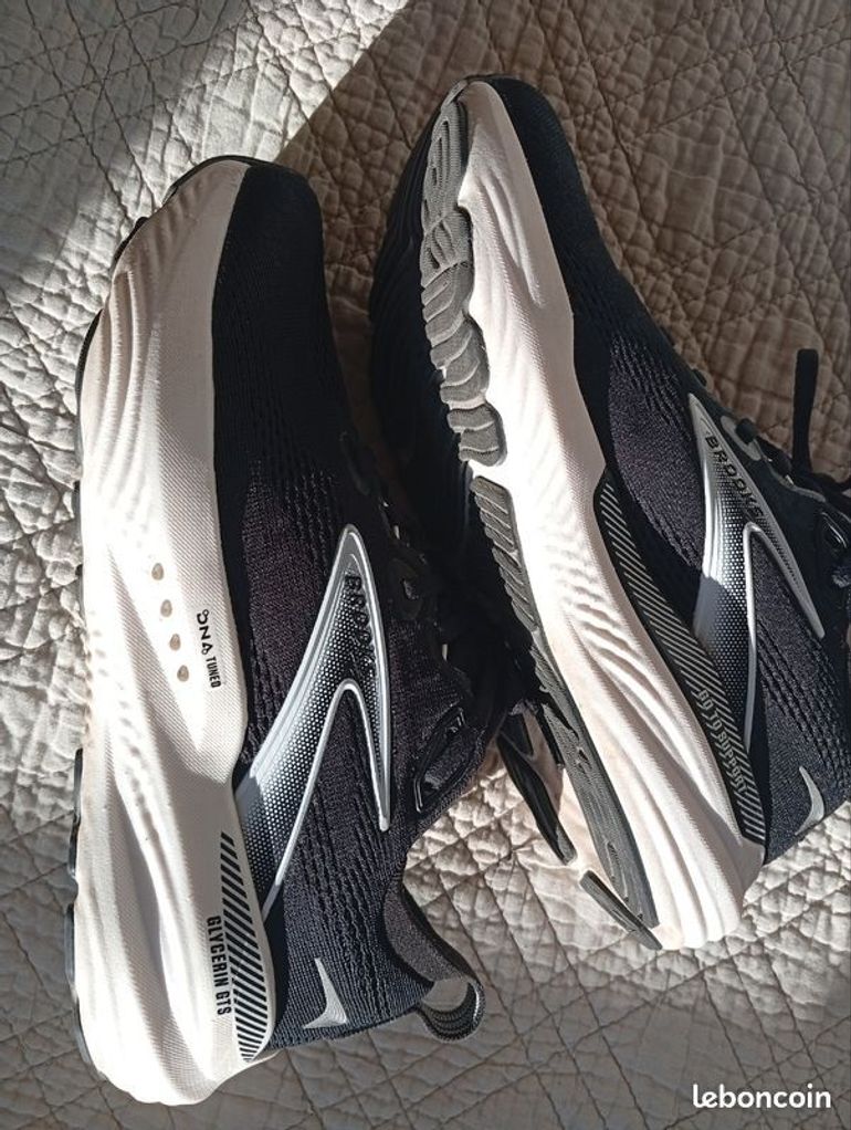 Used Brooks GTS Glycerin 22 bike — image 8 of 8