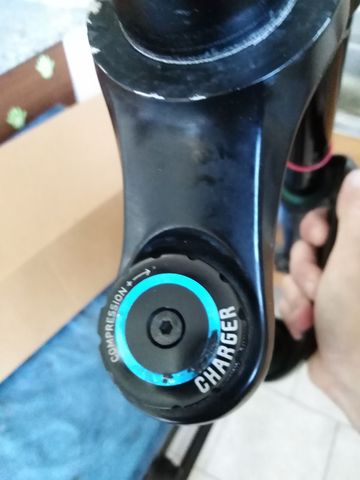 Używany RockShox Lyrik Select+ 2023 bike — zdjęcie 8 z 12