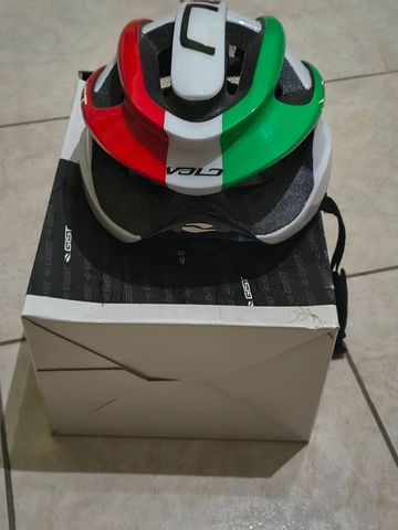 Gist Helmet 2024 bike usato — immagine 2 di 4