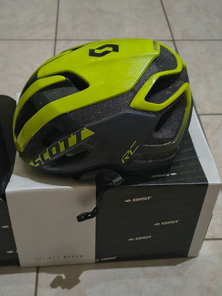 Used Scott rc 2023 bike — image 2 of 4