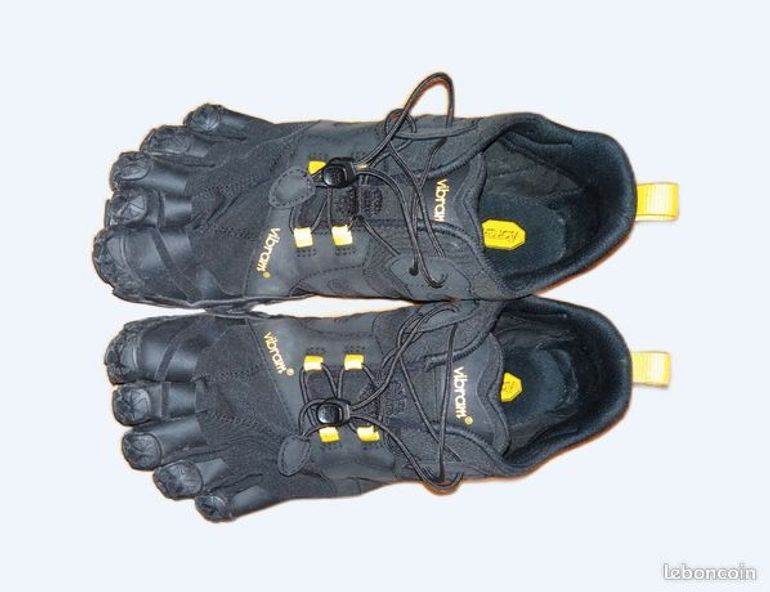 Used five finger Five fingers v2 trail vibram bike — image 1 of 2