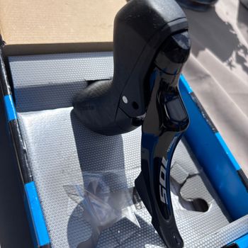 Used Shimano STI Shifter R7120 Disc 12 speed Rechts bike — image 2 of 7