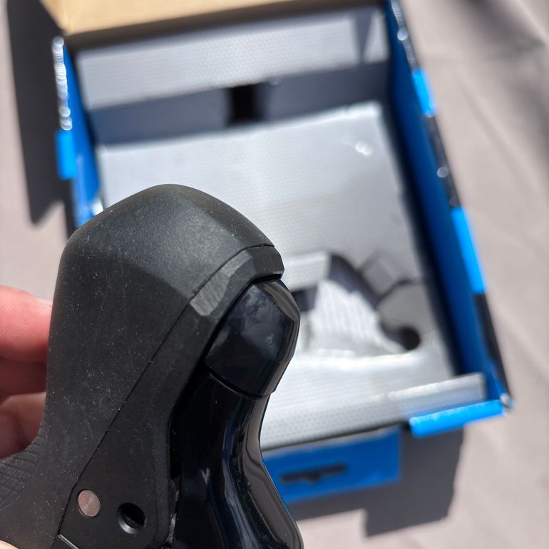 Used Shimano STI Shifter R7120 Disc 12 speed Rechts bike — image 6 of 7