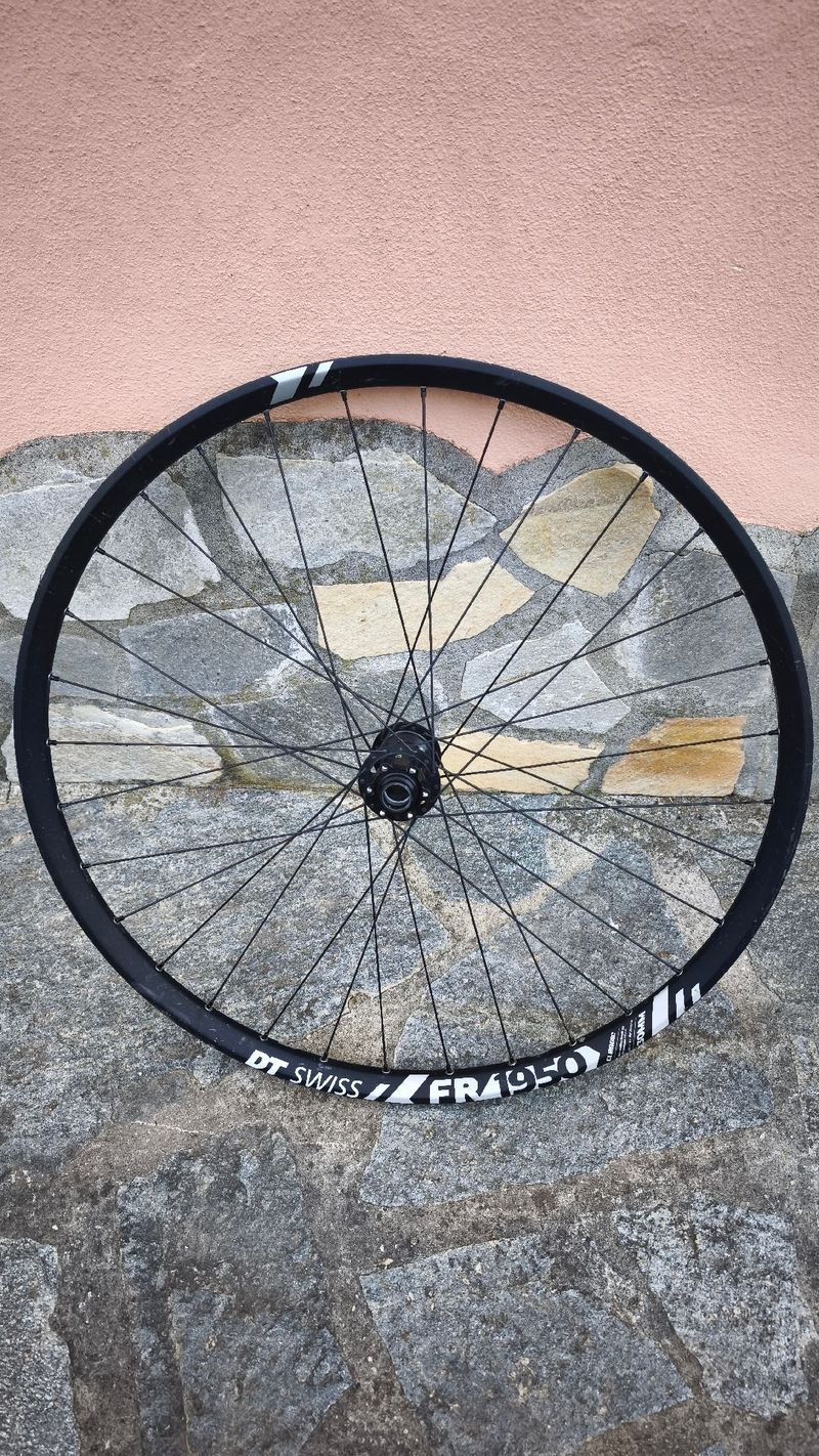 Gebrauchtes Dt Swiss FR1950 bike — Bild 5 von 6