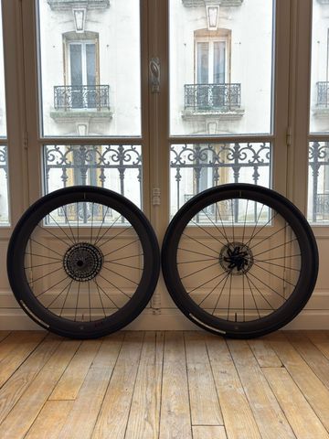 Używany Reserve 40|44 GR Wheelset 2026 bike — zdjęcie 1 z 4