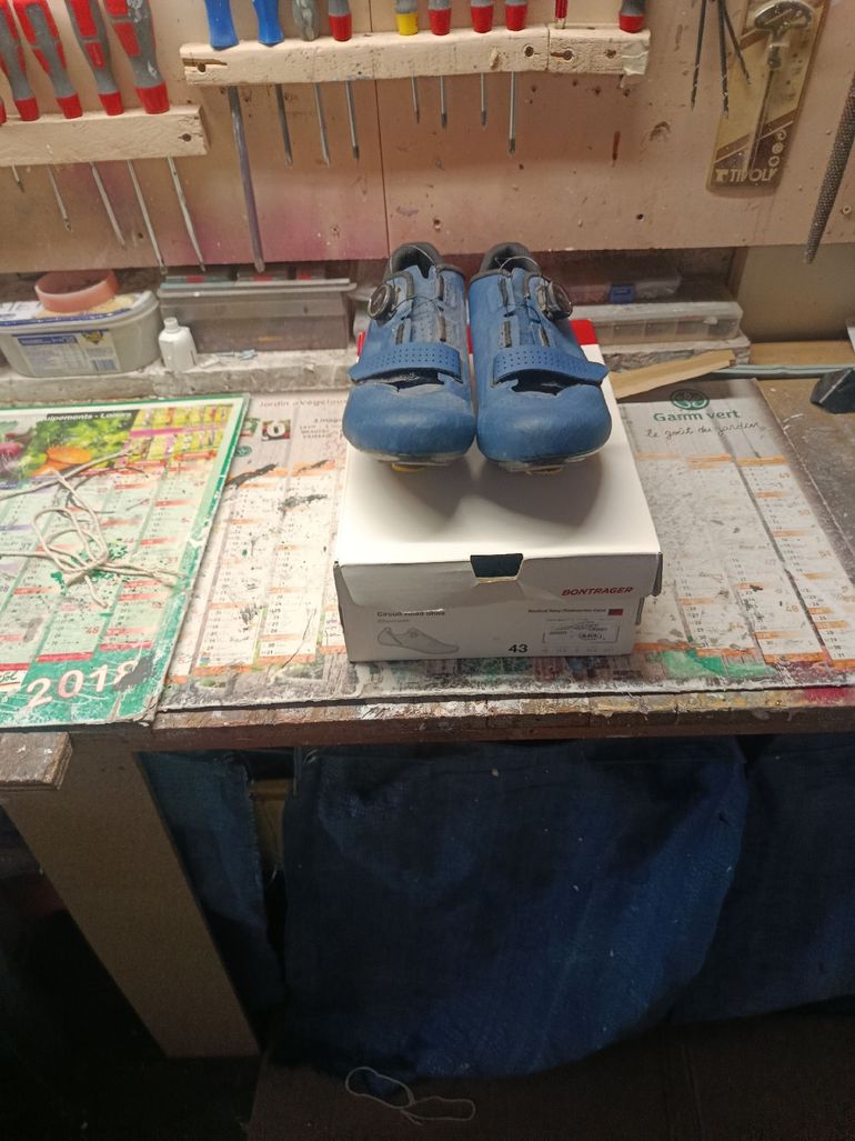 Used Bontrager chaussures de cyclisme bike — image 2 of 2
